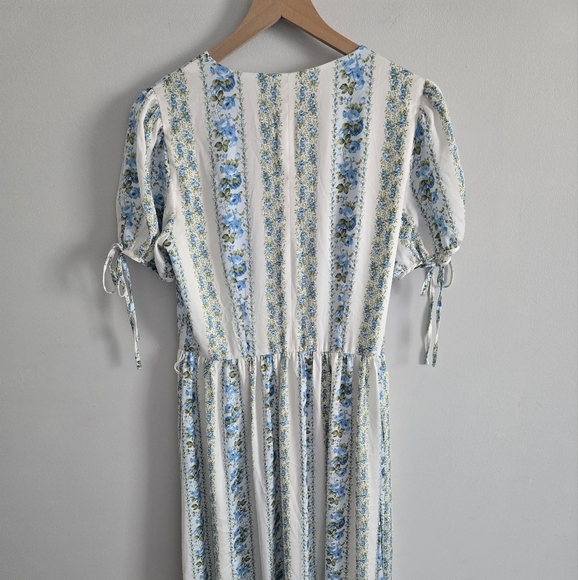 Gal meets glam Blue Imogene 6 - Picture 8 of 8